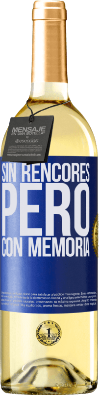 29,95 € Envío gratis | Vino Blanco Edición WHITE Sin rencores, pero con memoria Etiqueta Azul. Etiqueta personalizable Vino joven Cosecha 2025 Verdejo