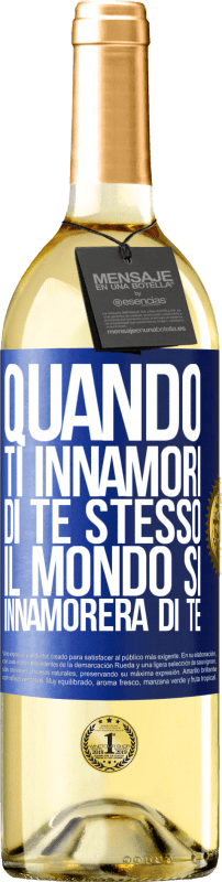 29,95 € | Vino bianco Edizione WHITE Quando ti innamori di te stesso, il mondo si innamorerà di te Etichetta Blu. Etichetta personalizzabile Vino giovane Raccogliere 2023 Verdejo