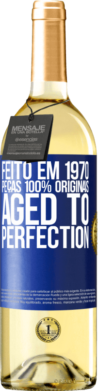 29,95 € Envio grátis | Vinho branco Edição WHITE Feito em 1970, peças 100% originais. Aged to perfection Etiqueta Azul. Etiqueta personalizável Vinho jovem Colheita 2025 Verdejo