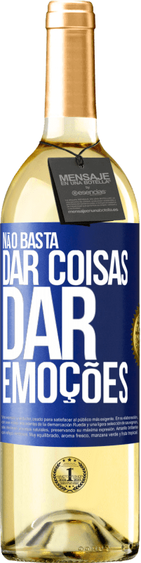 29,95 € Envio grátis | Vinho branco Edição WHITE Não basta dar coisas, dar emoções Etiqueta Azul. Etiqueta personalizável Vinho jovem Colheita 2024 Verdejo