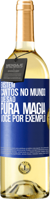 29,95 € | Vinho branco Edição WHITE Existem cantos no mundo que são pura magia. Você por exemplo Etiqueta Azul. Etiqueta personalizável Vinho jovem Colheita 2023 Verdejo