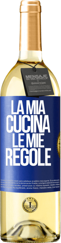 29,95 € Spedizione Gratuita | Vino bianco Edizione WHITE La mia cucina, le mie regole Etichetta Blu. Etichetta personalizzabile Vino giovane Raccogliere 2025 Verdejo