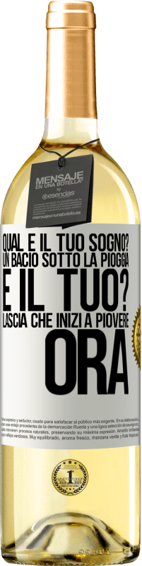 29,95 € Spedizione Gratuita | Vino bianco Edizione WHITE qual è il tuo sogno? Un bacio sotto la pioggia E il tuo? Lascia che inizi a piovere ora Etichetta Bianca. Etichetta personalizzabile Vino giovane Raccogliere 2024 Verdejo