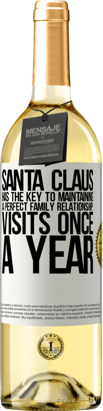 29,95 € | White Wine WHITE Edition Santa Claus has the key to maintaining a perfect family relationship: Visits once a year White Label. Customizable label Young wine Harvest 2024 Verdejo