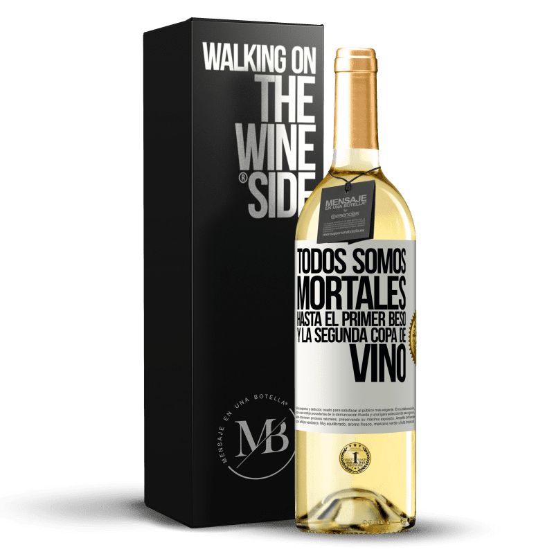 29,95 € Envío gratis | Vino Blanco Edición WHITE Todos somos mortales hasta el primer beso y la segunda copa de vino Etiqueta Blanca. Etiqueta personalizable Vino joven Cosecha 2024 Verdejo