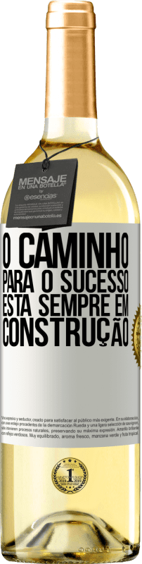 29,95 € | Vinho branco Edição WHITE O caminho para o sucesso está sempre em construção Etiqueta Branca. Etiqueta personalizável Vinho jovem Colheita 2024 Verdejo