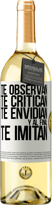 29,95 € | Vino Blanco Edición WHITE Te observan, te critican, te envidian… y al final, te imitan Etiqueta Blanca. Etiqueta personalizable Vino joven Cosecha 2024 Verdejo