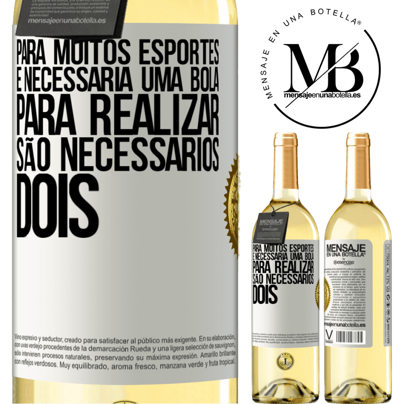 29,95 € Envio grátis | Vinho branco Edição WHITE Para muitos esportes, é necessária uma bola. Para realizar, são necessários dois Etiqueta Branca. Etiqueta personalizável Vinho jovem Colheita 2024 Verdejo