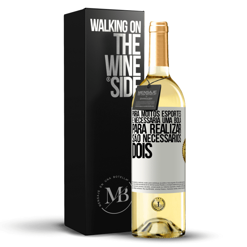 29,95 € Envio grátis | Vinho branco Edição WHITE Para muitos esportes, é necessária uma bola. Para realizar, são necessários dois Etiqueta Branca. Etiqueta personalizável Vinho jovem Colheita 2025 Verdejo