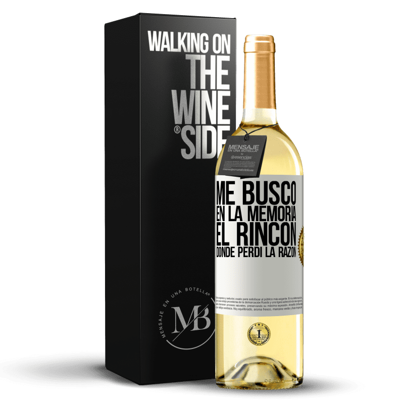 29,95 € Envío gratis | Vino Blanco Edición WHITE Me busco en la memoria el rincón donde perdí la razón Etiqueta Blanca. Etiqueta personalizable Vino joven Cosecha 2025 Verdejo