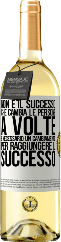 29,95 € Spedizione Gratuita | Vino bianco Edizione WHITE Non è il successo che cambia le persone. A volte è necessario un cambiamento per raggiungere il successo Etichetta Bianca. Etichetta personalizzabile Vino giovane Raccogliere 2025 Verdejo