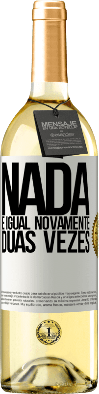 Envio grátis | Vinho branco Edição WHITE Nada é igual novamente duas vezes Etiqueta Branca. Etiqueta personalizável Vinho jovem Colheita 2023 Verdejo