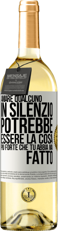 29,95 € | Vino bianco Edizione WHITE Amare qualcuno in silenzio potrebbe essere la cosa più forte che tu abbia mai fatto Etichetta Bianca. Etichetta personalizzabile Vino giovane Raccogliere 2024 Verdejo