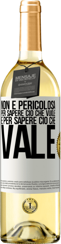 29,95 € Spedizione Gratuita | Vino bianco Edizione WHITE Non è pericolosa per sapere ciò che vuole, è per sapere ciò che vale Etichetta Bianca. Etichetta personalizzabile Vino giovane Raccogliere 2024 Verdejo