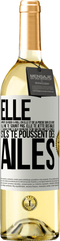 29,95 € Envoi gratuit | Vin blanc Édition WHITE Elle apporte du Rock & Roll en elle et de la poésie sur les lèvres. Elle ne te sourit pas, elle te jette des balles et tu meurs Étiquette Blanche. Étiquette personnalisable Vin jeune Récolte 2025 Verdejo