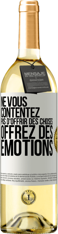 29,95 € | Vin blanc Édition WHITE Ne vous contentez pas d'offrir des choses, offrez des émotions Étiquette Blanche. Étiquette personnalisable Vin jeune Récolte 2024 Verdejo