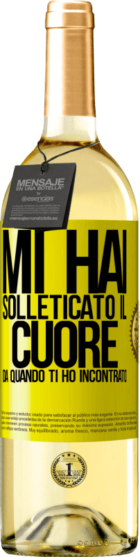 29,95 € Spedizione Gratuita | Vino bianco Edizione WHITE Mi hai solleticato il cuore da quando ti ho incontrato Etichetta Gialla. Etichetta personalizzabile Vino giovane Raccogliere 2025 Verdejo