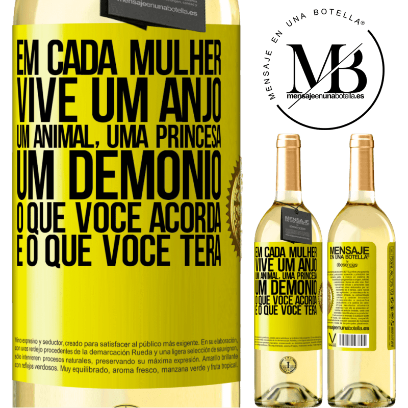 29,95 € Envio grátis | Vinho branco Edição WHITE Em cada mulher vive um anjo, um animal, uma princesa, um demônio. O que você acorda é o que você terá Etiqueta Amarela. Etiqueta personalizável Vinho jovem Colheita 2024 Verdejo