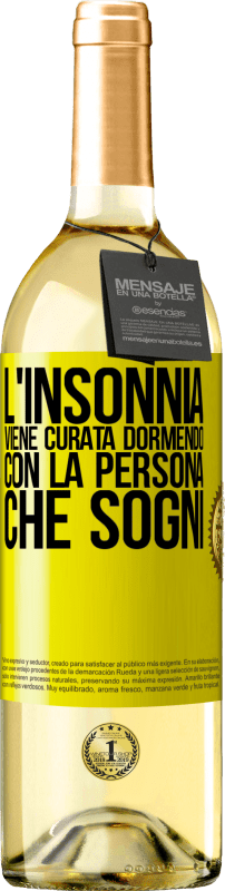 29,95 € | Vino bianco Edizione WHITE L'insonnia viene curata dormendo con la persona che sogni Etichetta Gialla. Etichetta personalizzabile Vino giovane Raccogliere 2025 Verdejo