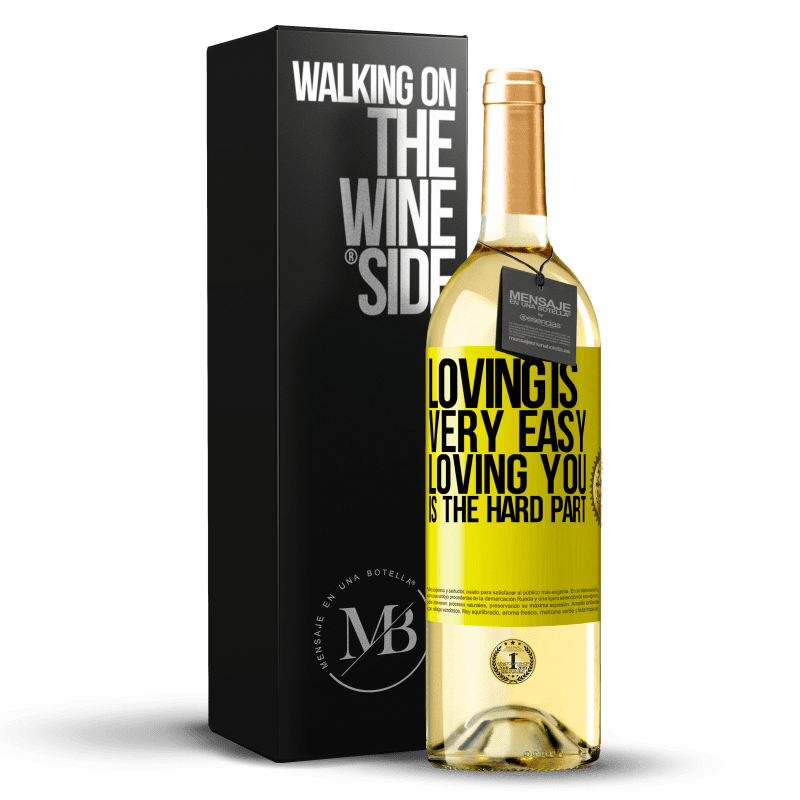 29,95 € Бесплатная доставка | Белое вино Издание WHITE Любить очень легко, любить тебя - трудная часть Желтая этикетка. Настраиваемая этикетка Молодое вино Урожай 2023 Verdejo