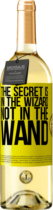 29,95 € | White Wine WHITE Edition The secret is in the wizard, not in the wand Yellow Label. Customizable label Young wine Harvest 2022 Verdejo