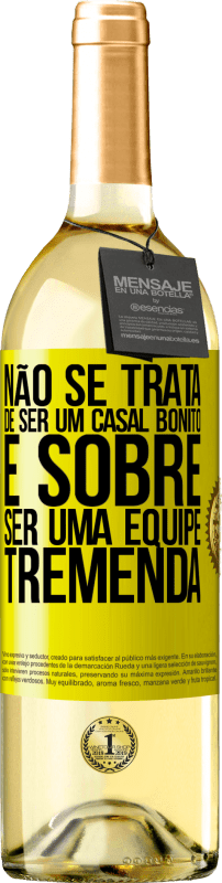 «Não se trata de ser um casal bonito. É sobre ser uma equipe tremenda» Edição WHITE