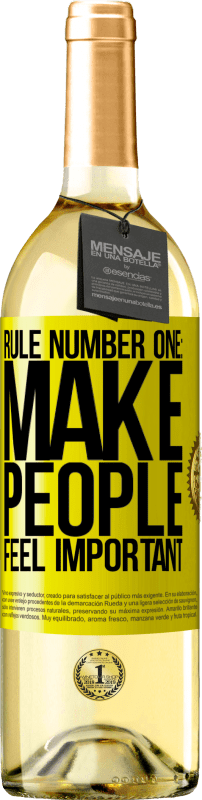 29,95 € | White Wine WHITE Edition Rule number one: make people feel important Yellow Label. Customizable label Young wine Harvest 2024 Verdejo