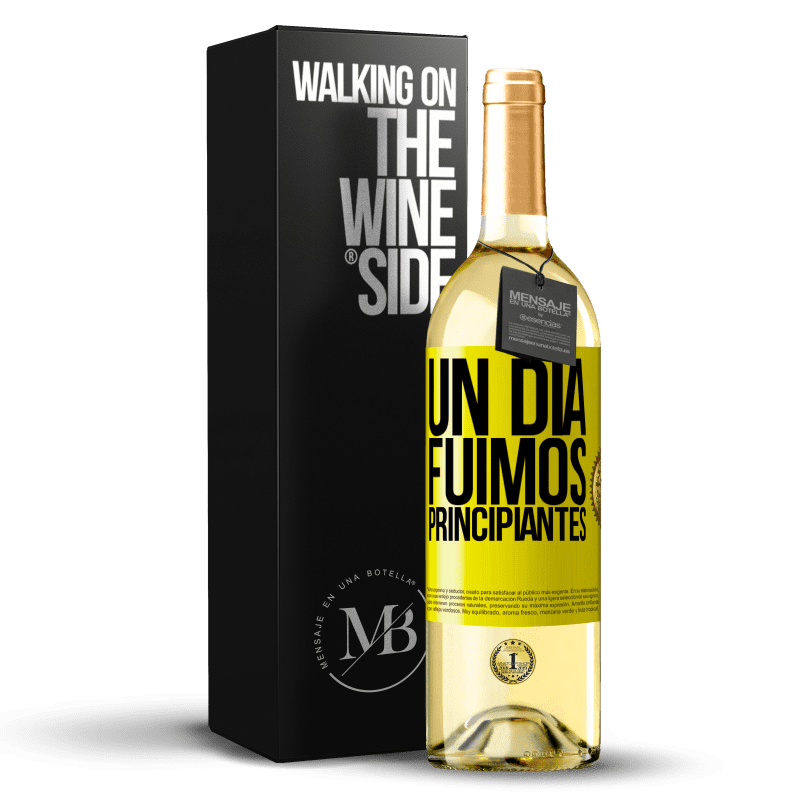 29,95 € Envío gratis | Vino Blanco Edición WHITE Un día fuimos principiantes Etiqueta Amarilla. Etiqueta personalizable Vino joven Cosecha 2023 Verdejo