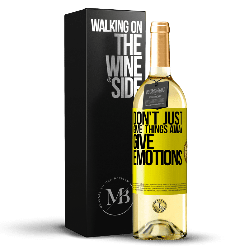 29,95 € Бесплатная доставка | Белое вино Издание WHITE Не просто отдавать вещи, дарить эмоции Желтая этикетка. Настраиваемая этикетка Молодое вино Урожай 2023 Verdejo