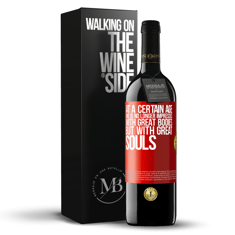 39,95 € Free Shipping | Red Wine RED Edition MBE Reserve At a certain age one is no longer impressed with great bodies, but with great souls Red Label. Customizable label Reserve 12 Months Harvest 2015 Tempranillo