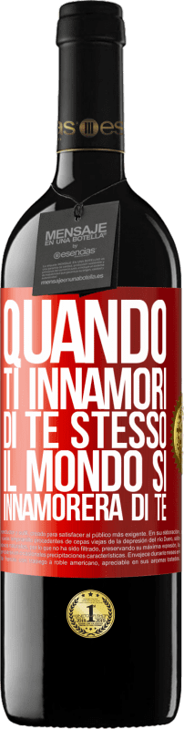 39,95 € Spedizione Gratuita | Vino rosso Edizione RED MBE Riserva Quando ti innamori di te stesso, il mondo si innamorerà di te Etichetta Rossa. Etichetta personalizzabile Riserva 12 Mesi Raccogliere 2016 Tempranillo