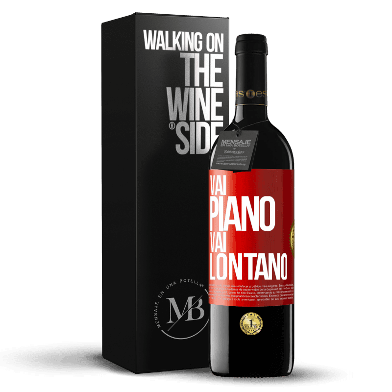 39,95 € Spedizione Gratuita | Vino rosso Edizione RED MBE Riserva Vai piano Vai lontano Etichetta Rossa. Etichetta personalizzabile Riserva 12 Mesi Raccogliere 2015 Tempranillo