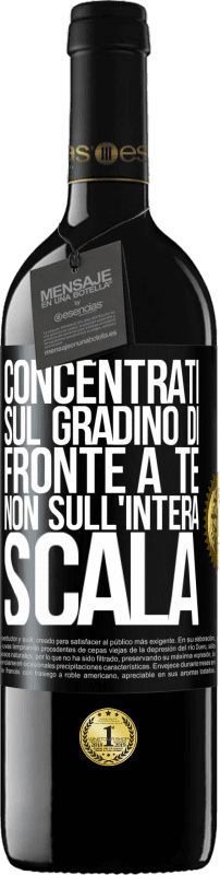 39,95 € | Vino rosso Edizione RED MBE Riserva Concentrati sul gradino di fronte a te, non sull'intera scala Etichetta Nera. Etichetta personalizzabile Riserva 12 Mesi Raccogliere 2015 Tempranillo