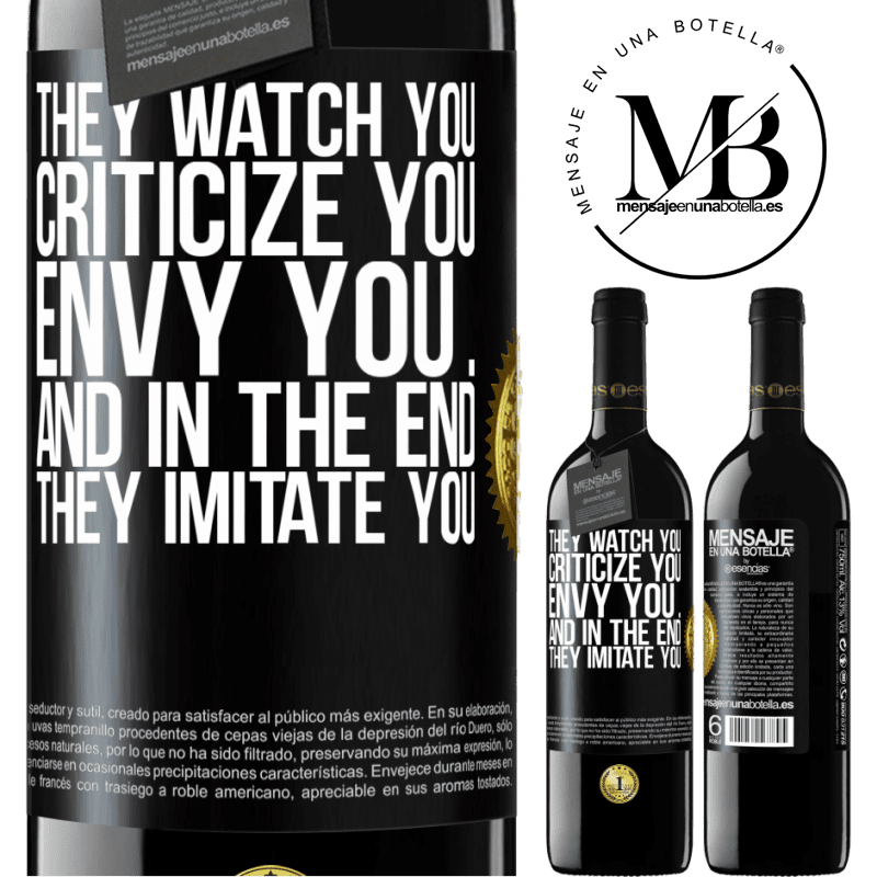 24,95 € Free Shipping | Red Wine RED Edition Crianza 6 Months They watch you, criticize you, envy you ... and in the end, they imitate you Black Label. Customizable label Aging in oak barrels 6 Months Harvest 2019 Tempranillo