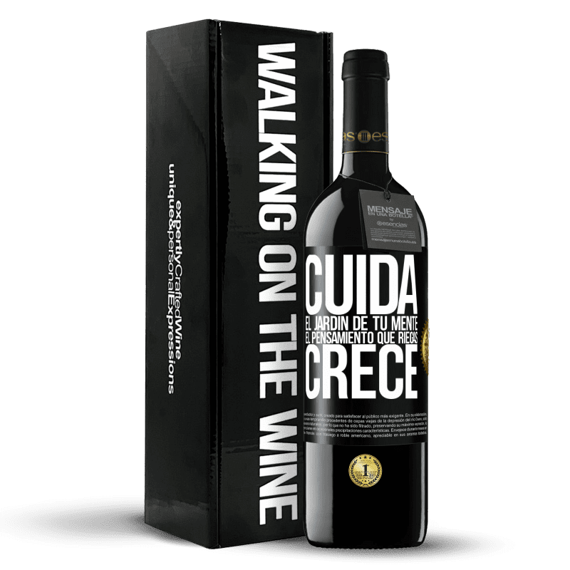 39,95 € Envío gratis | Vino Tinto Edición RED MBE Reserva Cuida el jardín de tu mente. El pensamiento que riegas, crece Etiqueta Negra. Etiqueta personalizable Reserva 12 Meses Cosecha 2016 Tempranillo