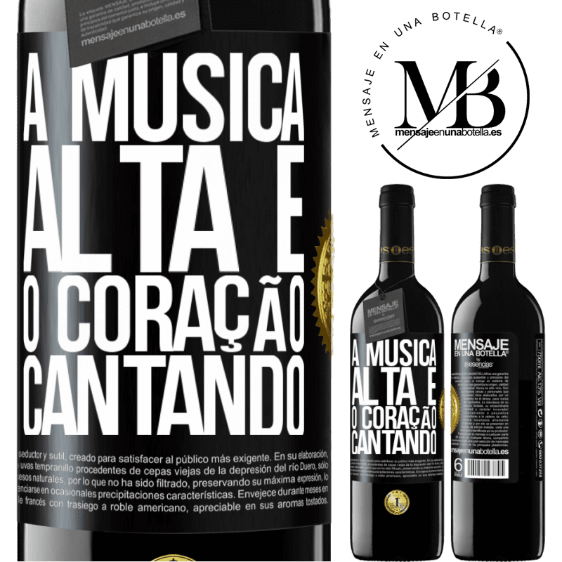 39,95 € Envio grátis | Vinho tinto Edição RED MBE Reserva A música alta e o coração cantando Etiqueta Preta. Etiqueta personalizável Reserva 12 Meses Colheita 2014 Tempranillo