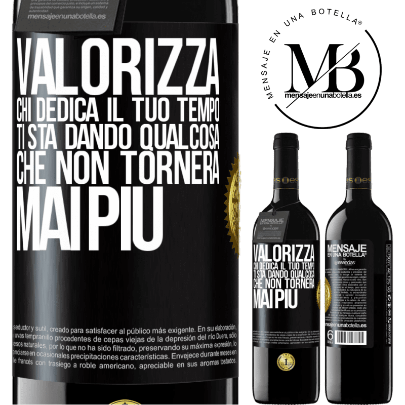 39,95 € Spedizione Gratuita | Vino rosso Edizione RED MBE Riserva Valorizza chi dedica il tuo tempo. Ti sta dando qualcosa che non tornerà mai più Etichetta Nera. Etichetta personalizzabile Riserva 12 Mesi Raccogliere 2014 Tempranillo