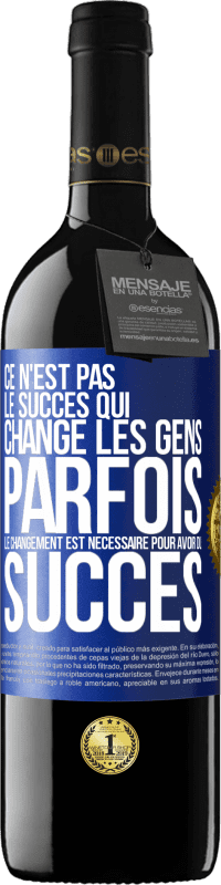 39,95 € Envoi gratuit | Vin rouge Édition RED MBE Réserve Ce n'est pas le succès qui change les gens. Parfois le changement est nécessaire pour avoir du succès Étiquette Bleue. Étiquette personnalisable Réserve 12 Mois Récolte 2015 Tempranillo