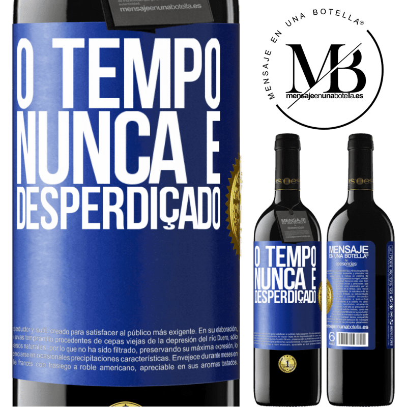 39,95 € Envio grátis | Vinho tinto Edição RED MBE Reserva O tempo nunca é desperdiçado Etiqueta Azul. Etiqueta personalizável Reserva 12 Meses Colheita 2014 Tempranillo