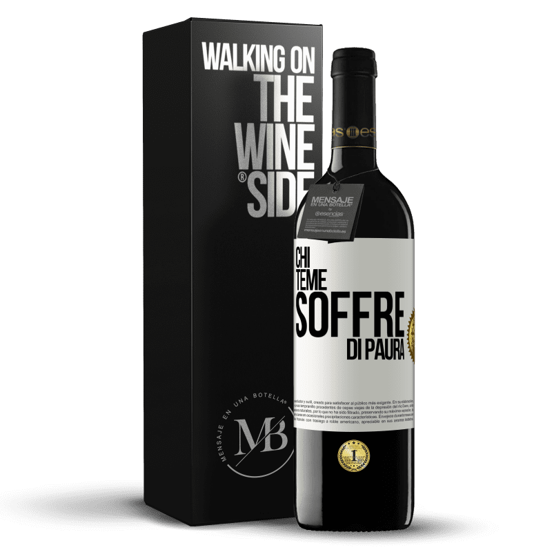 39,95 € Spedizione Gratuita | Vino rosso Edizione RED MBE Riserva Chi teme, soffre di paura Etichetta Bianca. Etichetta personalizzabile Riserva 12 Mesi Raccogliere 2015 Tempranillo