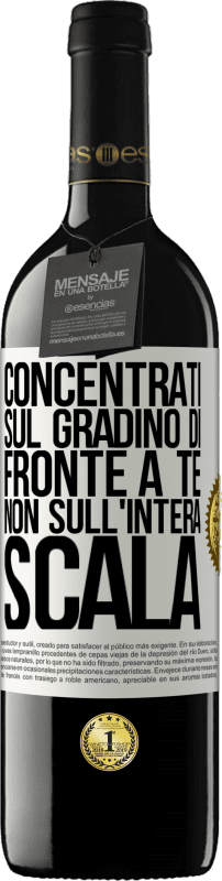 39,95 € | Vino rosso Edizione RED MBE Riserva Concentrati sul gradino di fronte a te, non sull'intera scala Etichetta Bianca. Etichetta personalizzabile Riserva 12 Mesi Raccogliere 2015 Tempranillo