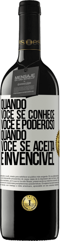 Envio grátis | Vinho tinto Edição RED MBE Reserva Quando você se conhece, você é poderoso. Quando você se aceita, é invencível Etiqueta Branca. Etiqueta personalizável Reserva 12 Meses Colheita 2014 Tempranillo