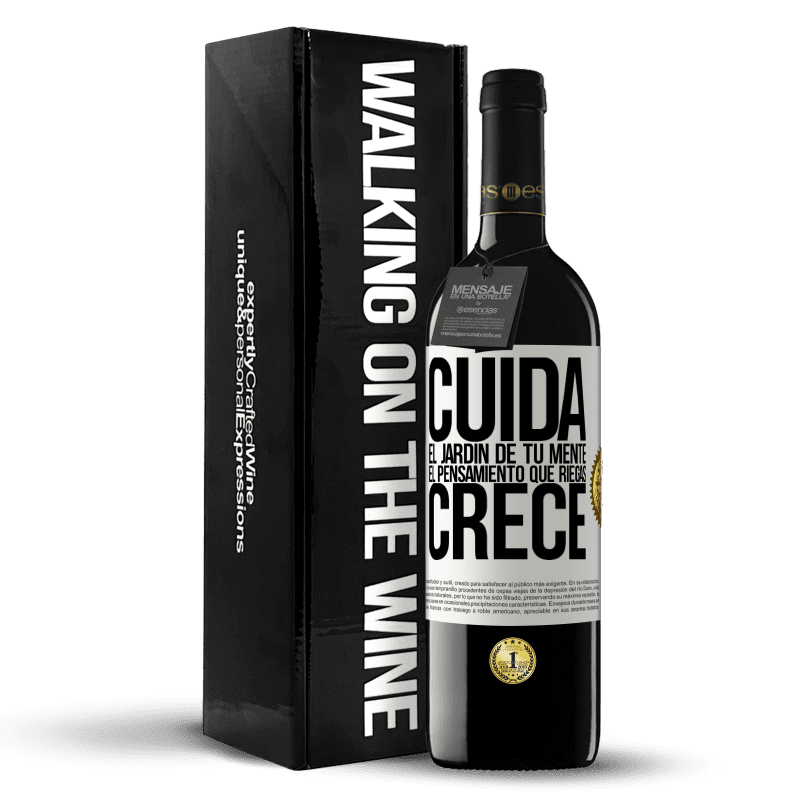 39,95 € Envío gratis | Vino Tinto Edición RED MBE Reserva Cuida el jardín de tu mente. El pensamiento que riegas, crece Etiqueta Blanca. Etiqueta personalizable Reserva 12 Meses Cosecha 2016 Tempranillo