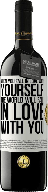 39,95 € Free Shipping | Red Wine RED Edition MBE Reserve When you fall in love with yourself, the world will fall in love with you White Label. Customizable label Reserve 12 Months Harvest 2015 Tempranillo