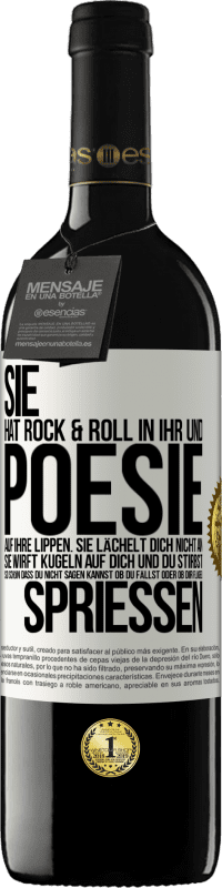 39,95 € Kostenloser Versand | Rotwein RED Ausgabe MBE Reserve Sie hat Rock & Roll in ihr und Poesie auf ihre Lippen. Sie lächelt dich nicht an, sie wirft Kugeln auf dich und du stirbst so sc Weißes Etikett. Anpassbares Etikett Reserve 12 Monate Ernte 2016 Tempranillo