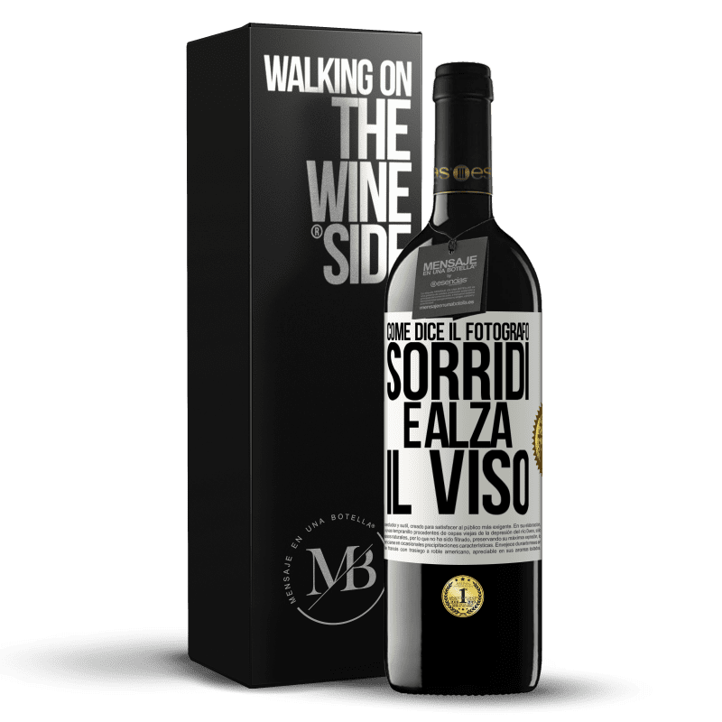 39,95 € Spedizione Gratuita | Vino rosso Edizione RED MBE Riserva Come dice il fotografo, sorridi e alza il viso Etichetta Bianca. Etichetta personalizzabile Riserva 12 Mesi Raccogliere 2014 Tempranillo