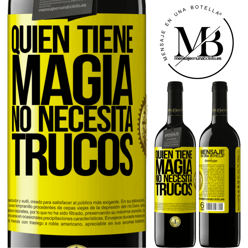 39,95 € Envío gratis | Vino Tinto Edición RED MBE Reserva Quien tiene magia no necesita trucos Etiqueta Amarilla. Etiqueta personalizable Reserva 12 Meses Cosecha 2016 Tempranillo