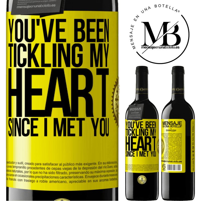 24,95 € Free Shipping | Red Wine RED Edition Crianza 6 Months You've been tickling my heart since I met you Yellow Label. Customizable label Aging in oak barrels 6 Months Harvest 2019 Tempranillo