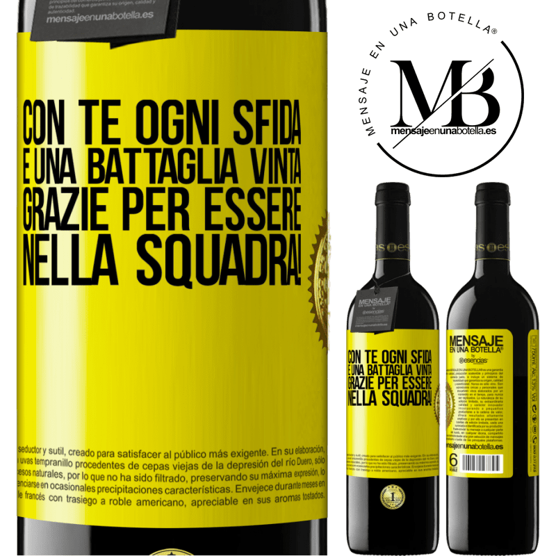 39,95 € Spedizione Gratuita | Vino rosso Edizione RED MBE Riserva Con te ogni sfida è una battaglia vinta. Grazie per essere nella squadra! Etichetta Gialla. Etichetta personalizzabile Riserva 12 Mesi Raccogliere 2015 Tempranillo