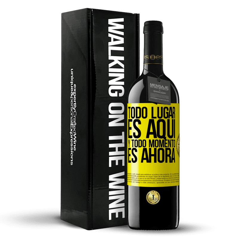 39,95 € Envío gratis | Vino Tinto Edición RED MBE Reserva Todo lugar es aquí y todo momento es ahora Etiqueta Amarilla. Etiqueta personalizable Reserva 12 Meses Cosecha 2015 Tempranillo